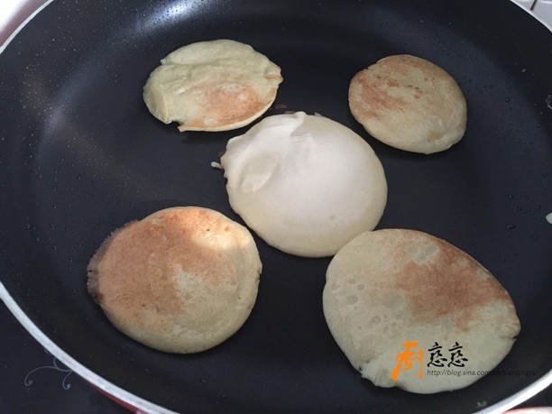 玉米山药饼步骤6