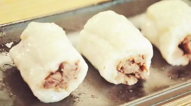 山药豆沙卷步骤8