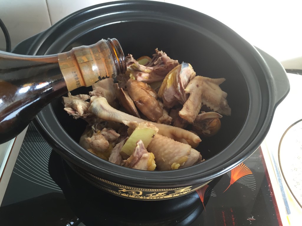 玉米山药母鸡汤步骤3