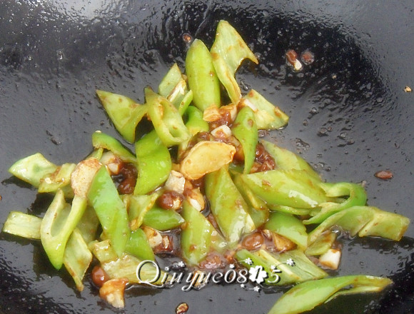 魔竽豆腐炒山药步骤8