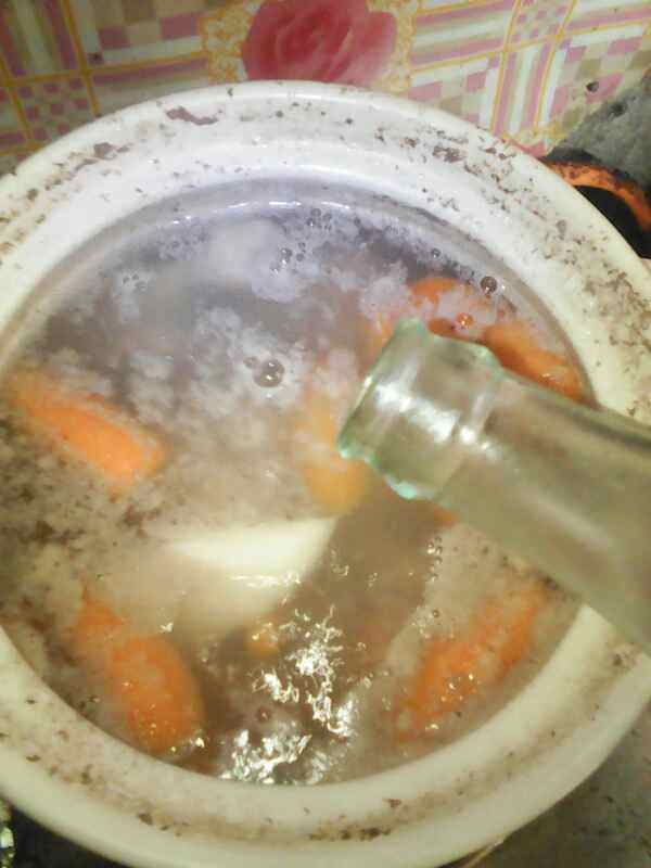 山药筒子骨汤步骤6