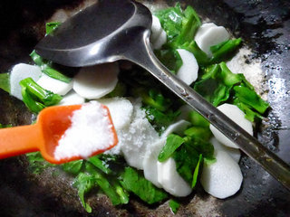 菜芯炒山药步骤7