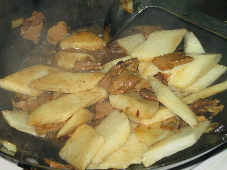 木耳山药肉片步骤8