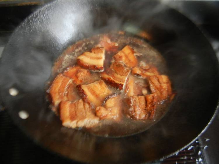 酱肉烩山药步骤4