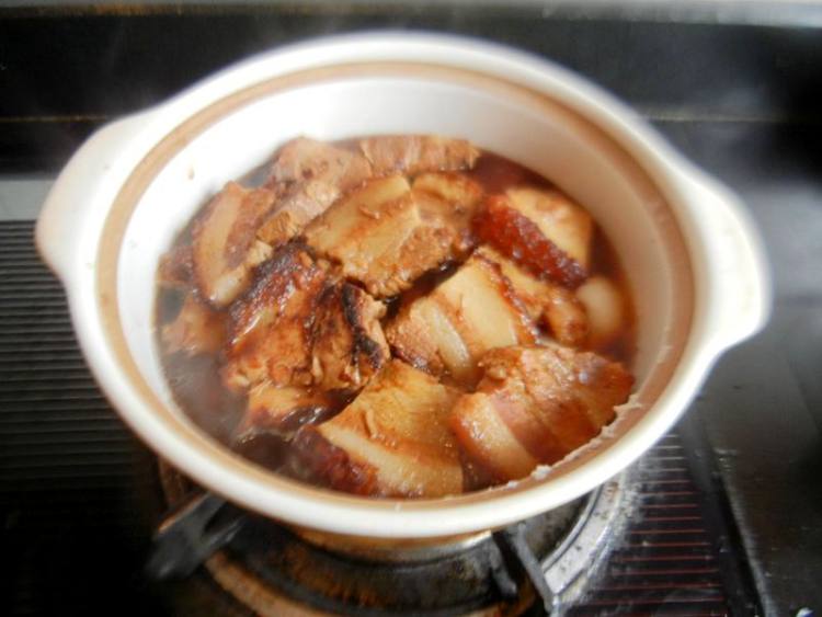 酱肉烩山药步骤7