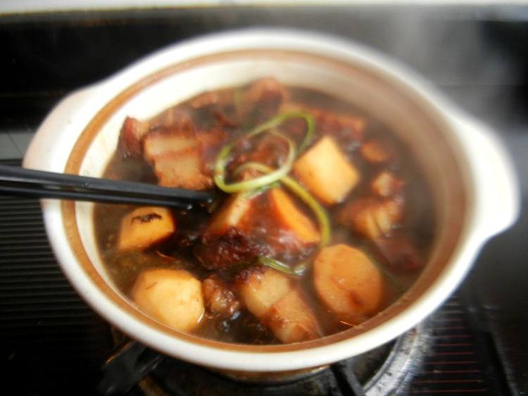 酱肉烩山药步骤9
