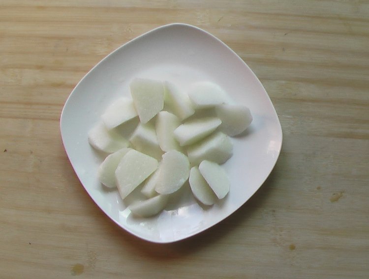 山药茼子骨汤步骤4