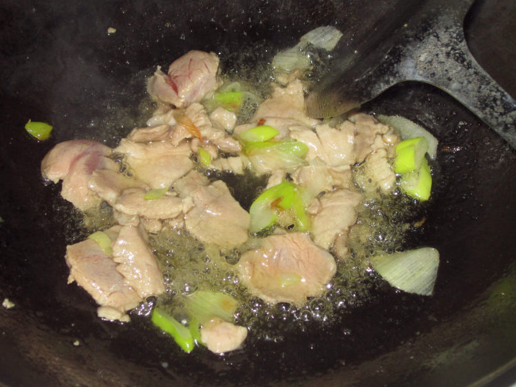 蚝油肉片山药步骤5