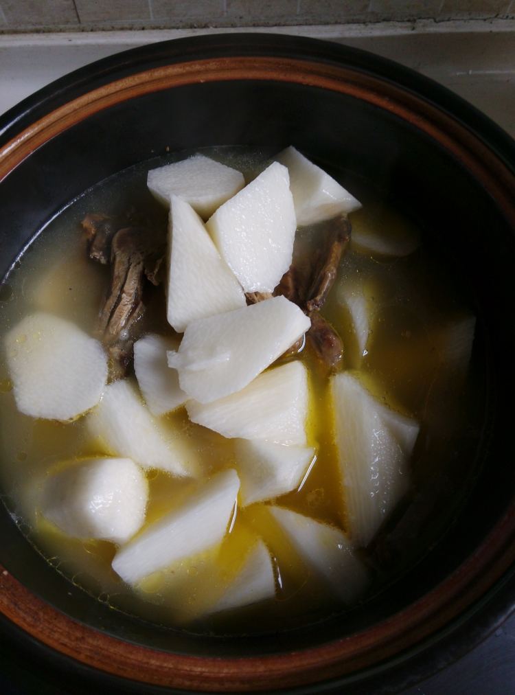 山药鸽子汤步骤6