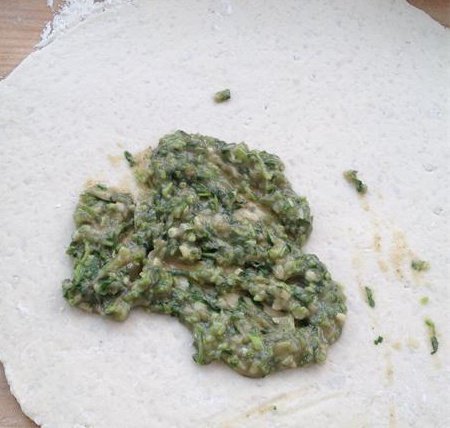 山药孜然香菜油酥饼步骤8