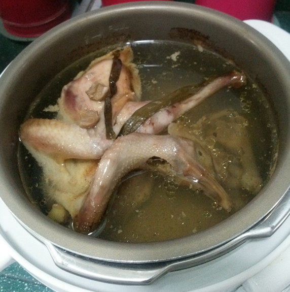 大鸡冠山鸡汤步骤8