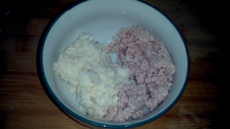 山药瘦肉小米粥步骤3