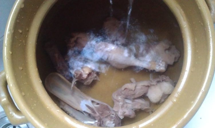 陈皮山药老鸭汤步骤3