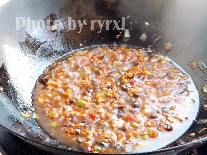 酱瓜肉燥双蒸步骤9