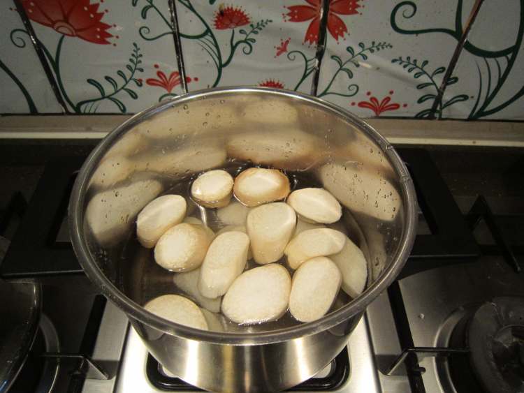 山药蘑菇汤步骤5