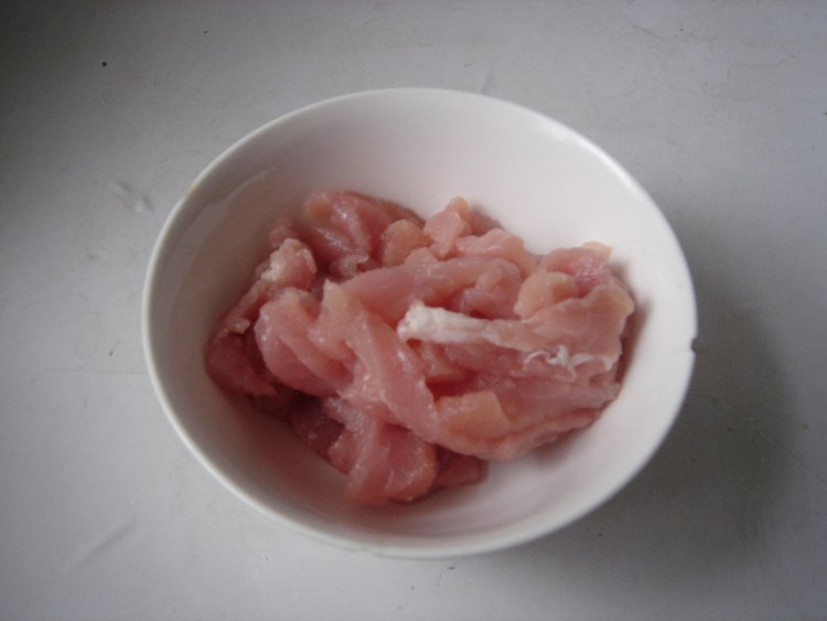 山药条烧肉步骤1