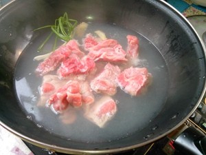 茯苓山药龙骨汤步骤3