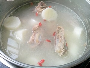 茯苓山药龙骨汤步骤8
