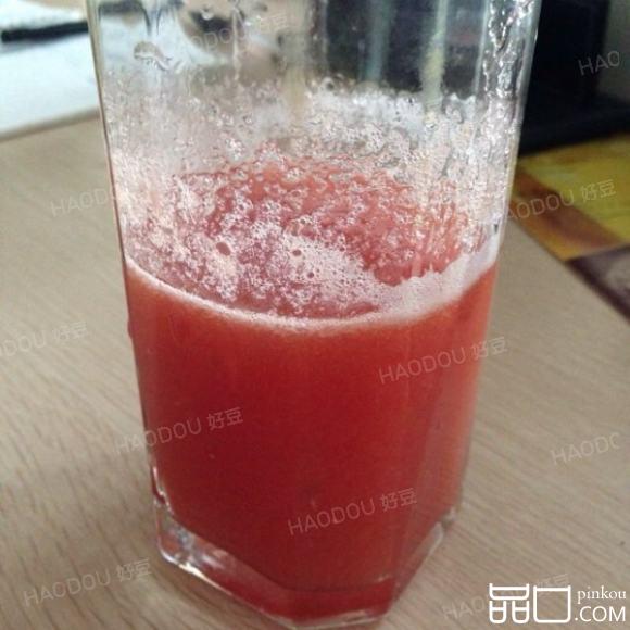 鲜榨柠檬蜂蜜香蕉西红