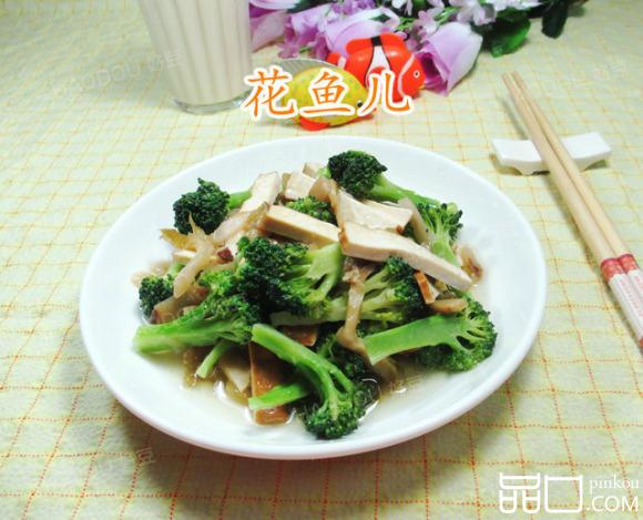 榨菜丝香干炒西兰花
