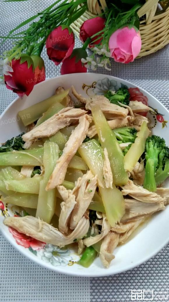 西兰花炒鸡胸肉