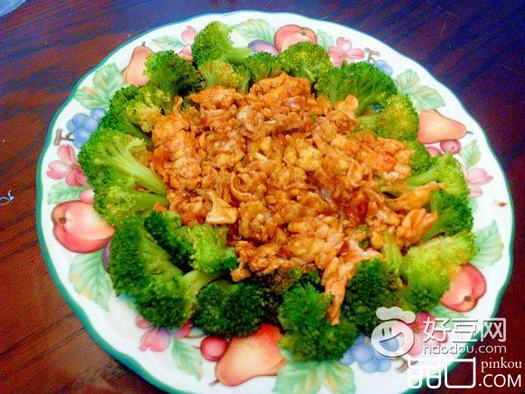 西兰花酱香鸡蛋