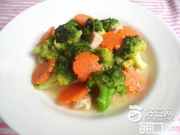 西兰花炒鸡丁