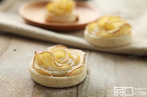 烤玫瑰苹果花