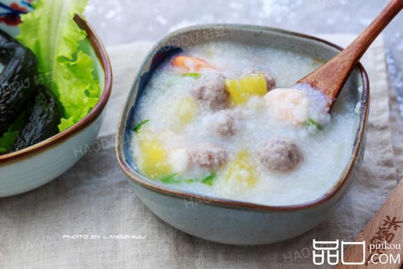 肉丸果味米粥