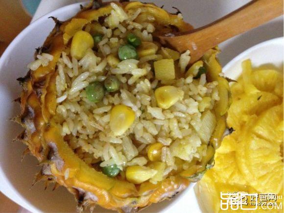 飘香菠萝饭