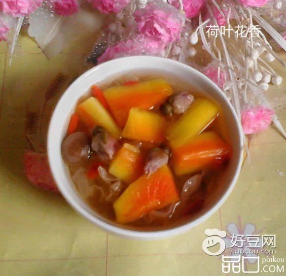 银耳桂圆木瓜玫瑰花羹