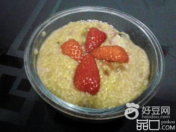 小米草莓粥