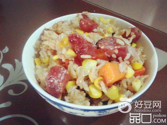 葱油腊肠炒饭