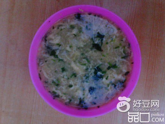 菠菜小米蛋花粥