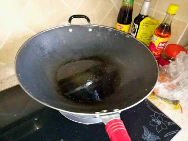 酸菜黄鸭叫步骤3