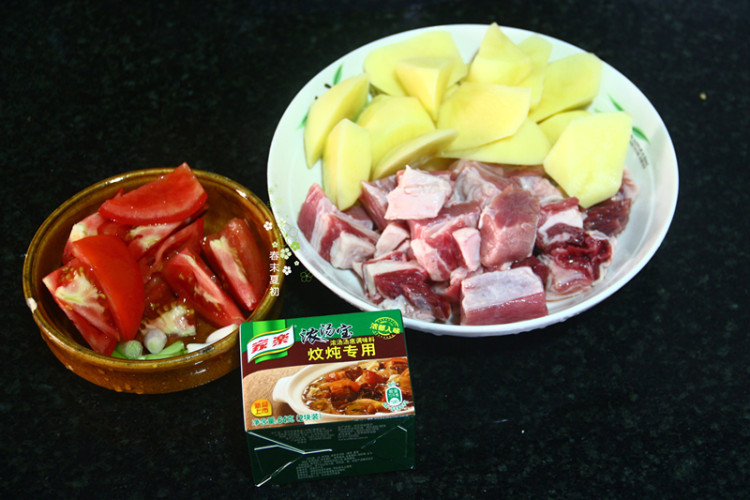 土豆西红柿炖牛腩步骤4