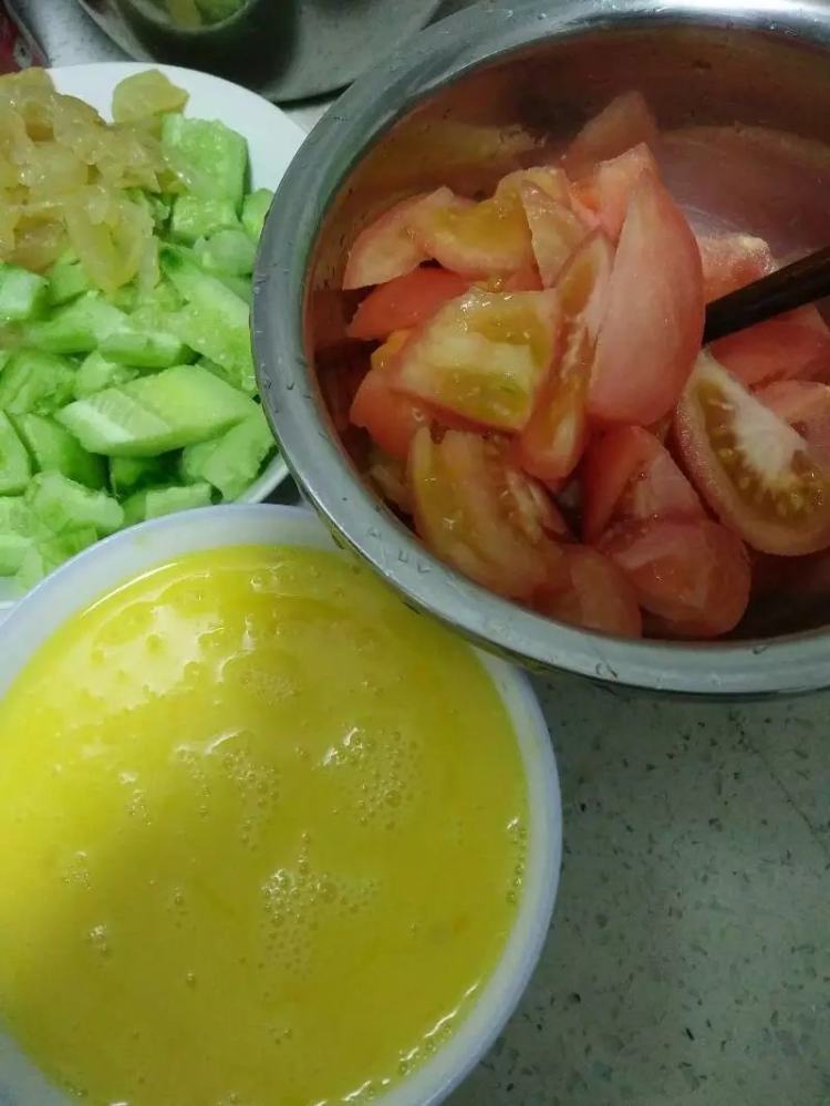 西红柿炒鸡蛋#本味家步骤4