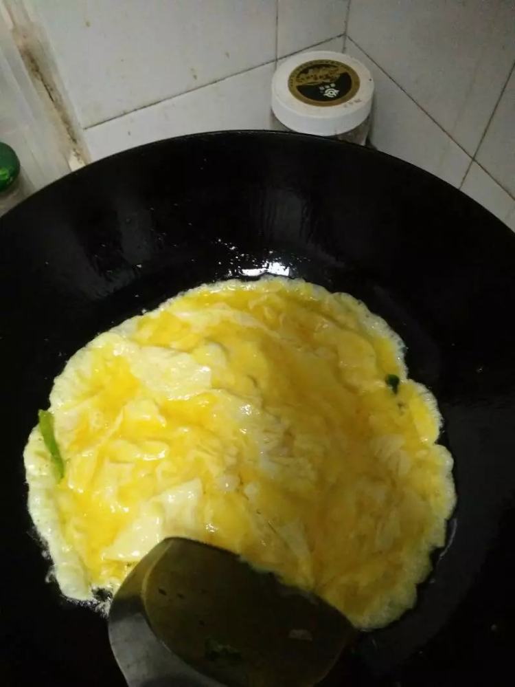 西红柿炒鸡蛋#本味家步骤6