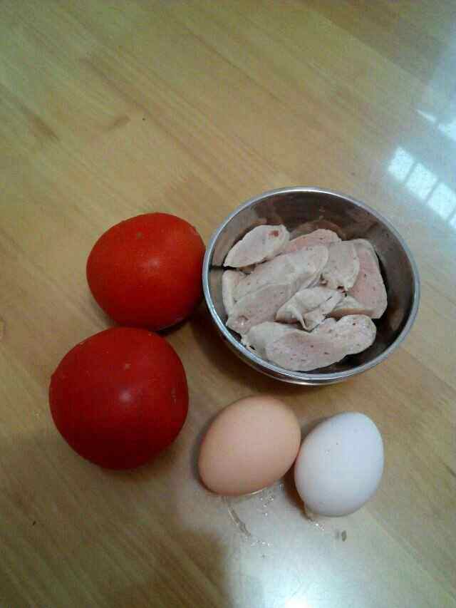 西红柿肉卷蛋汤步骤1