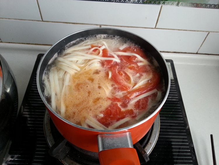 西红柿牛肉面步骤2