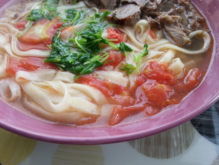 西红柿牛肉面步骤6
