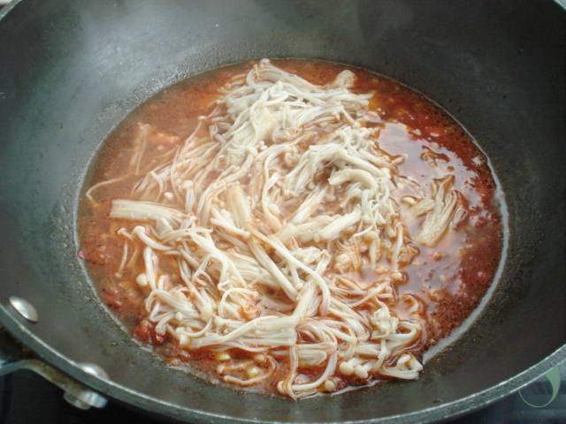 茄汁金针菇步骤7