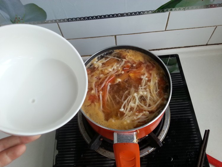 金针菇鸡蛋汤步骤4