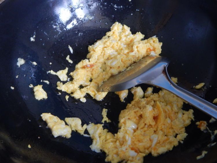 生菜鸡蛋焗饭步骤4