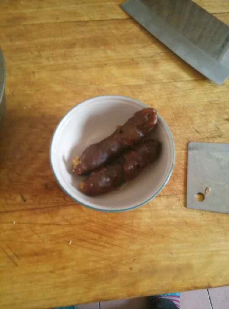 山药炒腊肠步骤2