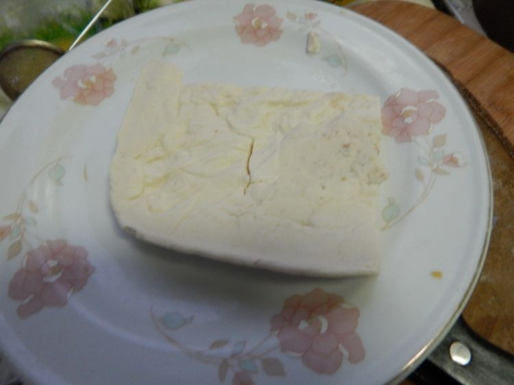 西红柿豆腐面片步骤1