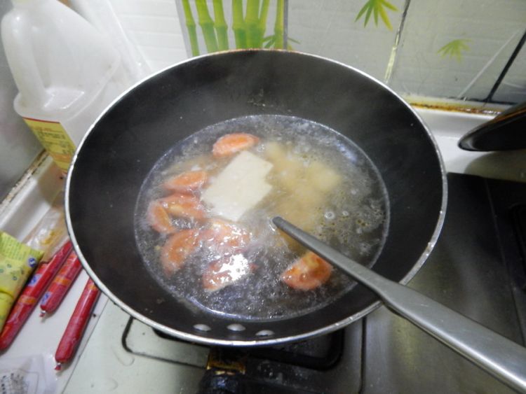 西红柿豆腐面片步骤4