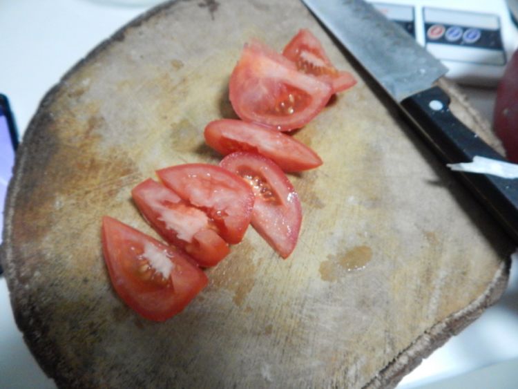 西红柿豆腐面片步骤2