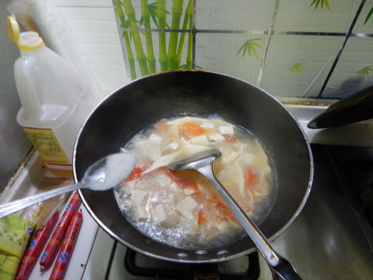 西红柿豆腐面片步骤7