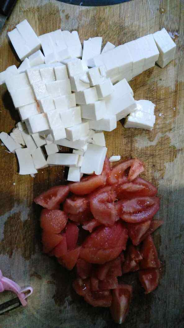 西红柿炖豆腐步骤3